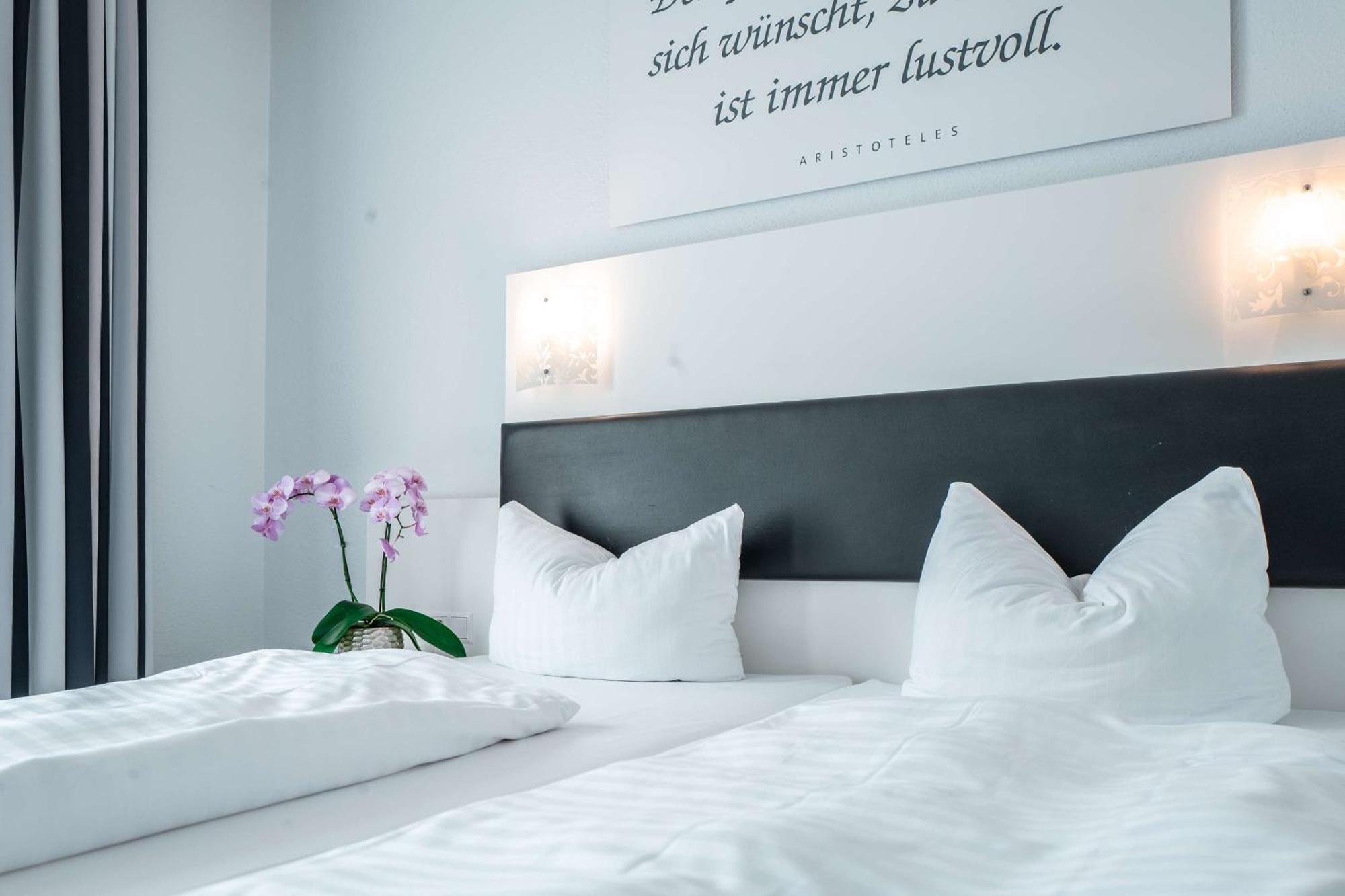Sure Hotel By Best Western Bad Durrheim ภายนอก รูปภาพ